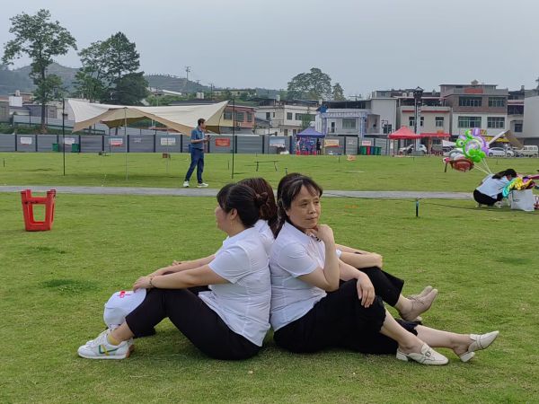 邵陽物業(yè)管理,邵陽園林綠化,邵陽城市保潔,邵陽市向陽物業(yè)管理有限公司